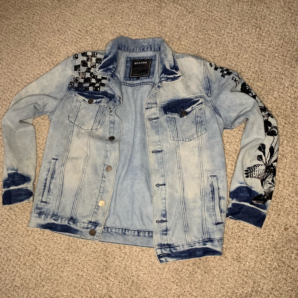 Men’s Graphic Detailed Skull Denim Jacket Size L